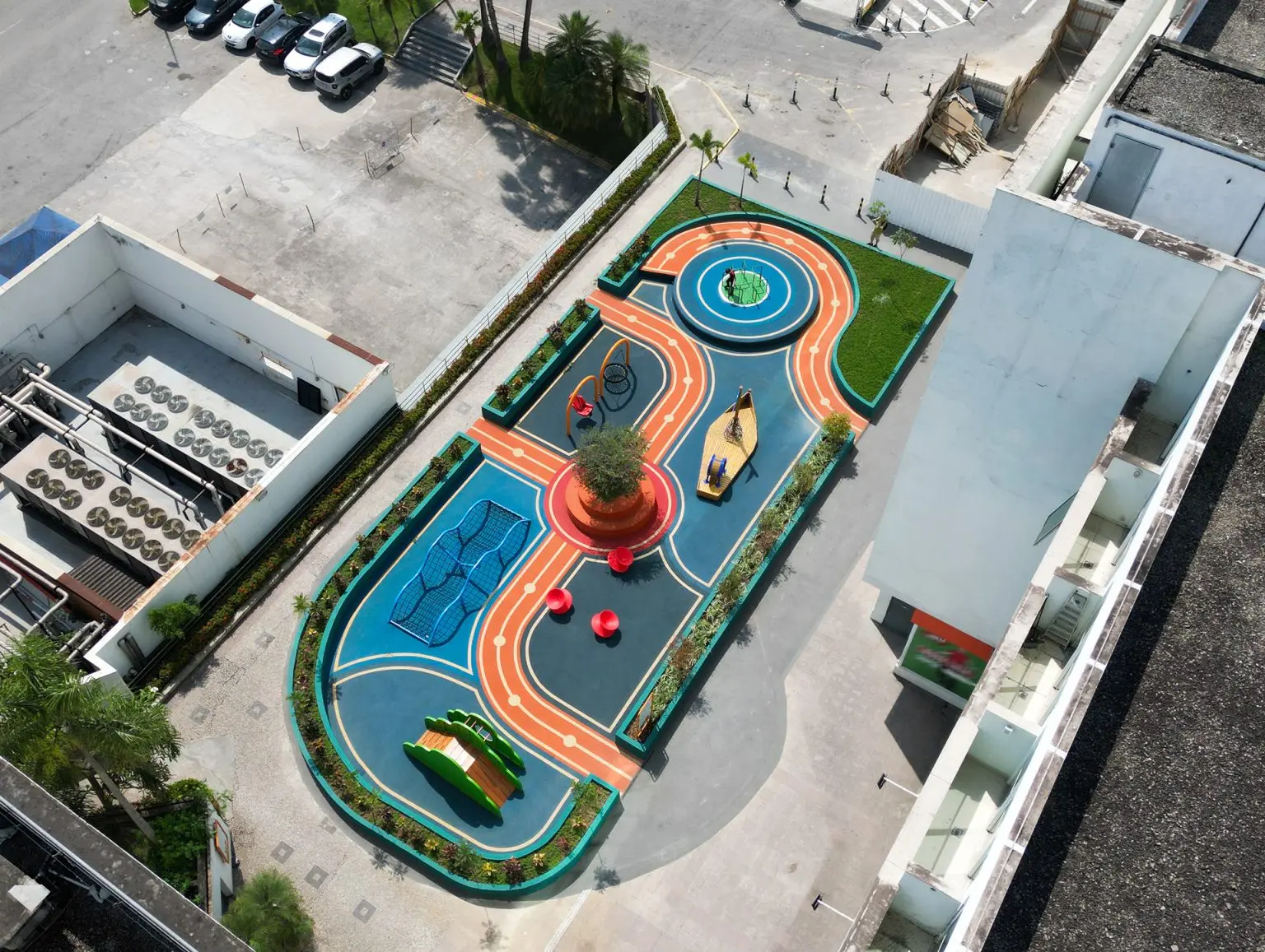 Piso emborrachado EPDM com aplicação contínua