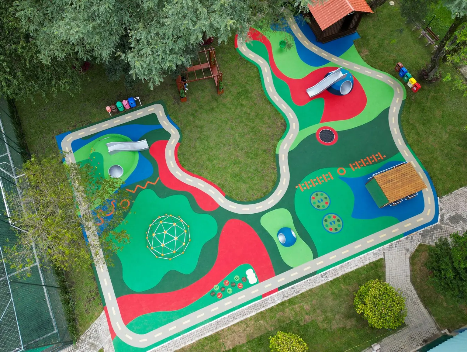 Playground Colégio Bom Jesus Nossa Senhora de Lourdes