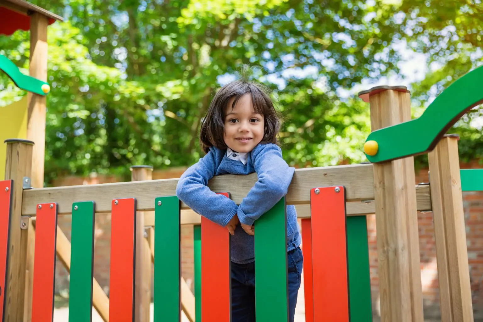Soluções seguras para playgrounds em áreas de lazer de condomínios